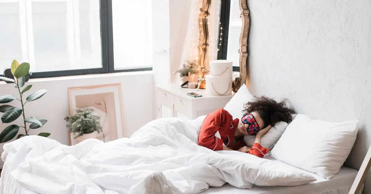 Faut-il Dormir Moins en Vieillissant ?